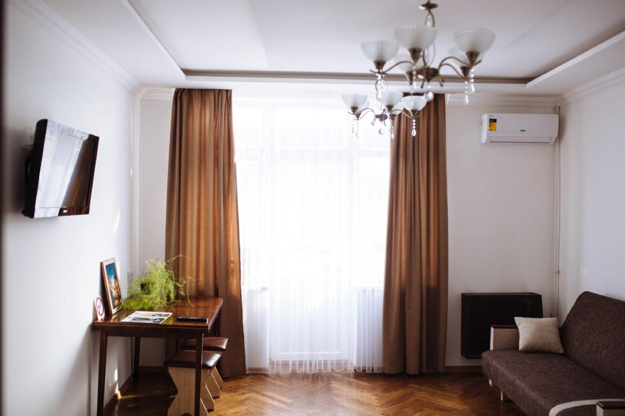 Затишна 1 Кімнатна Квартира, Вокзал Ivano-Frankivsk Exterior foto